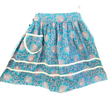 Vintage Handmade Floral Fan Motif, White Trim Detail Tie Back Pocket Half Apron
