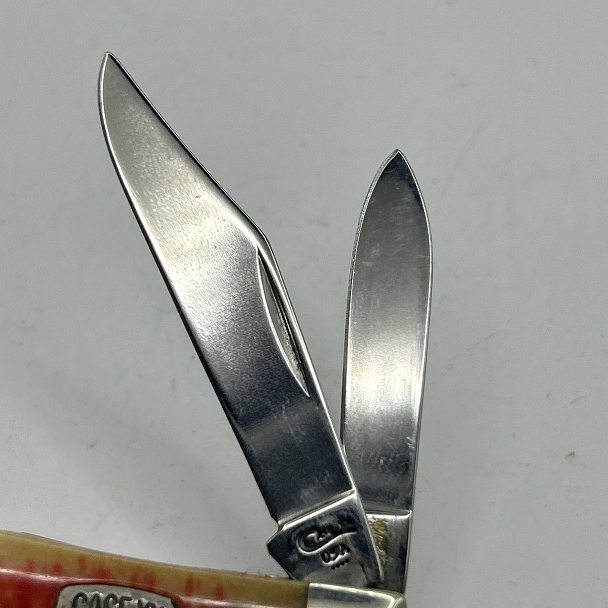 CASE XX USA 1996 RED APPALOOSA BONE MINI COKE BOTTLE KNIFE 6225 1