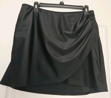 Kona Sol Black Swim Skirt Built In Briefs Size Large Ruched Side NWOT