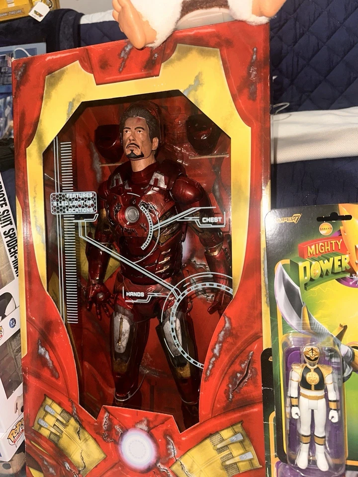 Figura de acción NECA Marvel Avengers Tony Stark Iron escala 1/4 Gizmo, DC, lote de 10 Foto 3 de 4