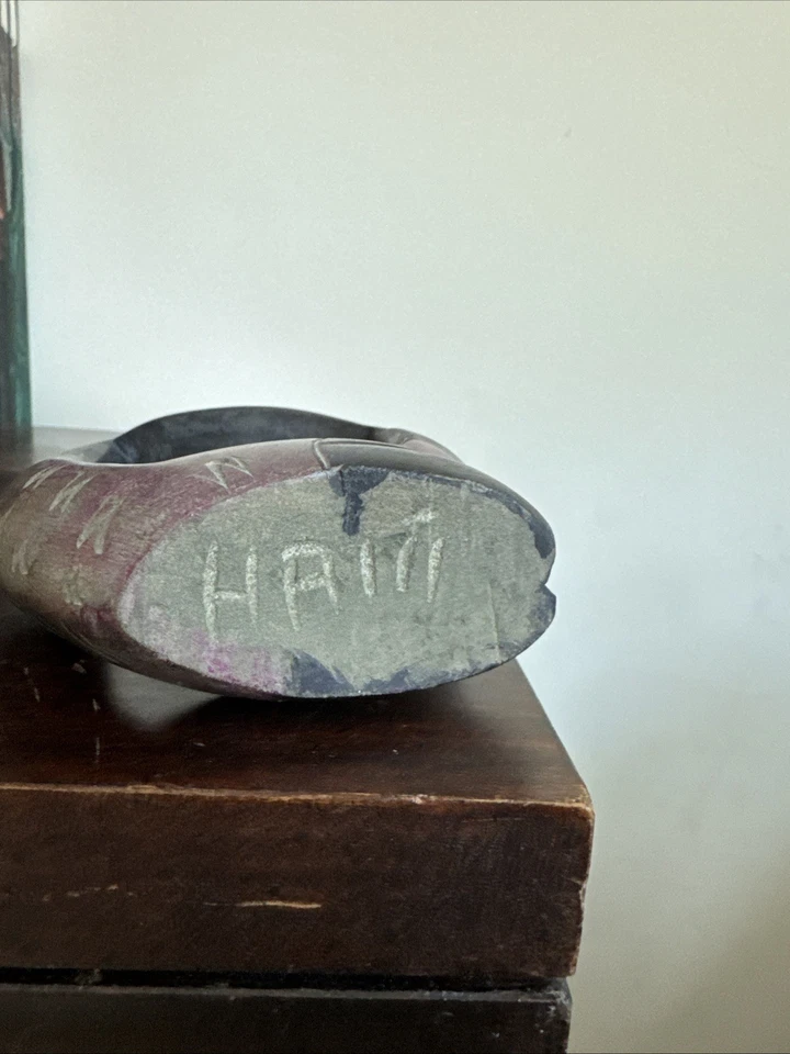 Estátua escultura abstrata esculpida em pedra-sabão moderna vintage meados do século - Imagem 3 de 4