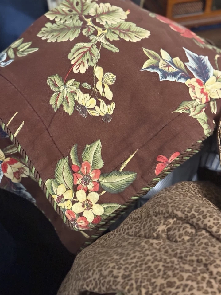 EDREDÓN REINA ROSA ÁRBOL Queensland Marrón Floral Estampado Animal + 2 Fundas Foto 4 de 4