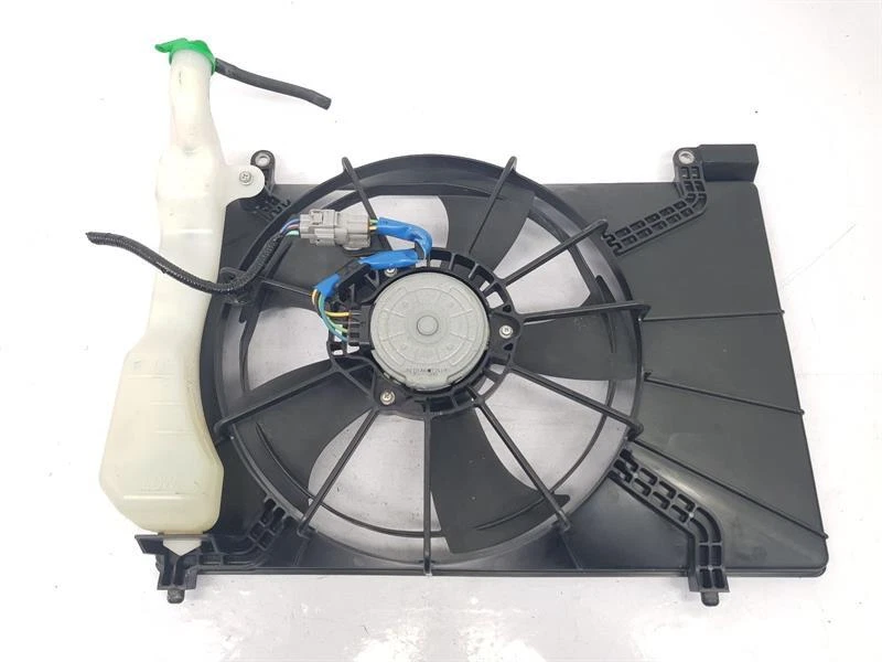 MK4 Suzuki Swift 2017-2024 ventilador radiador + capucha 1,0 gasolina Foto 2 de 4