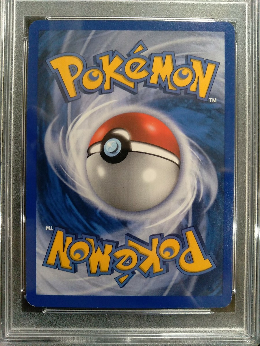 Graded PSA 8 KABUTOPS #27 2002 Pokemon Legendary Collection NM