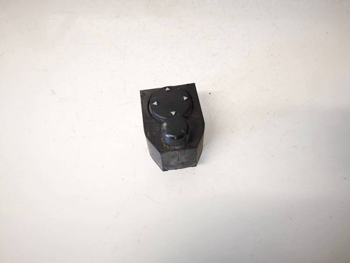 Audi A4 1997 Wing mirror control switch (Exterior Mirror Switch) 8 #1947073-26