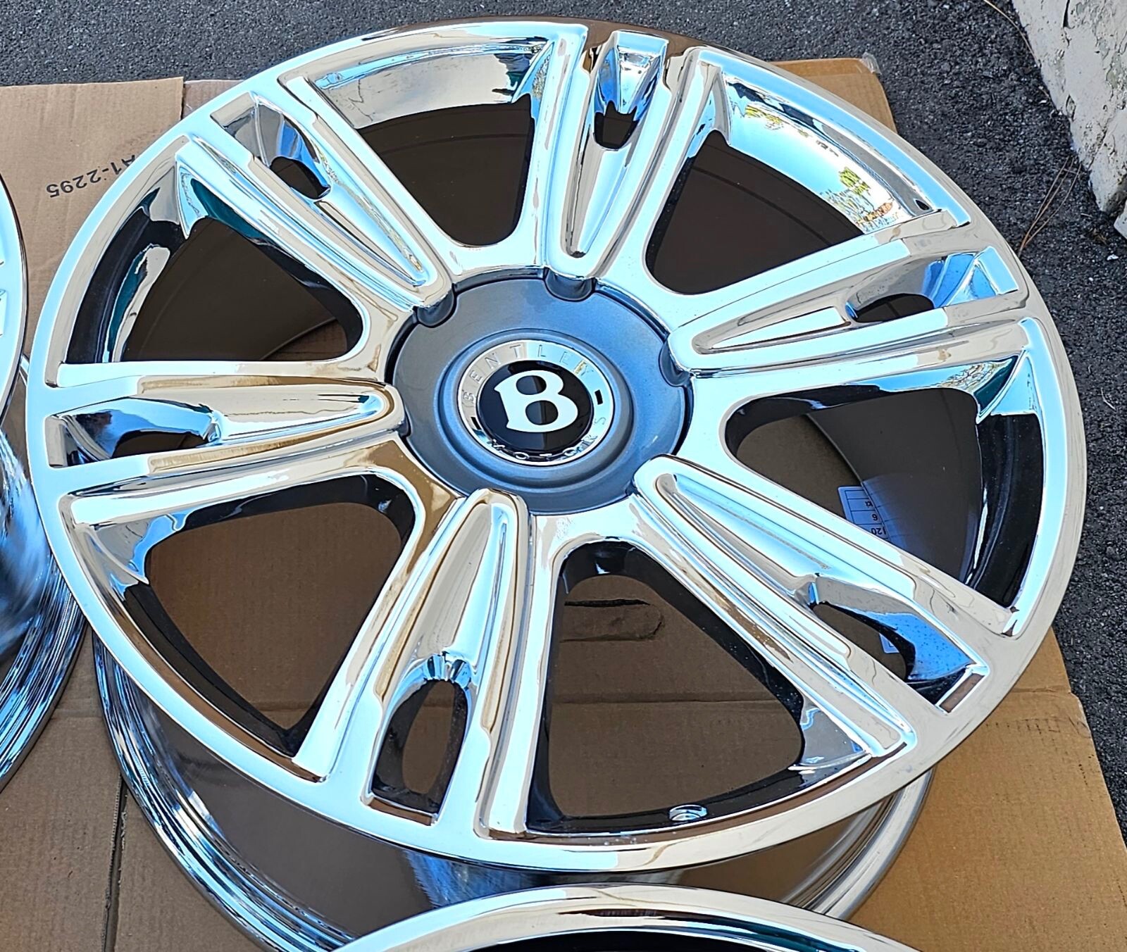21" NEW CHROME OEM FACTORY BENTLEY WHEELS MULLINER FLYING SPUR CONTINENTAL