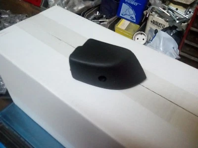 PIAGGIO 567185-179 COPPIA COPRICERNIERE PORTE PIAGGIO APE 50 DAL 1999 AD OGGI