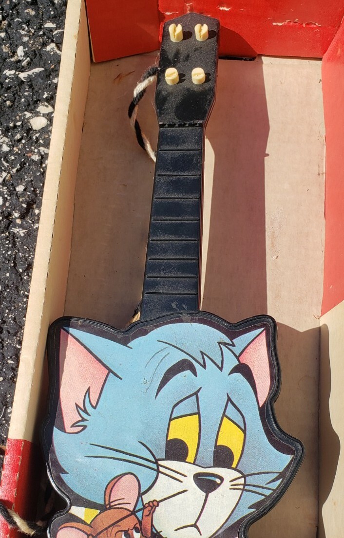 ブリキモダントーイ電動【TOM and JERRY COMIC CAR】動作品 ブリキモダントーイ電動【TOM and JERRY COMIC CAR】動作品