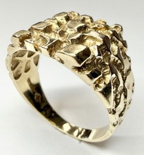 9ct Gold Nugget Pattern Ring