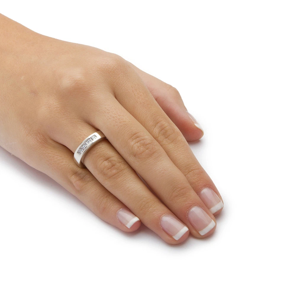 Hombre 1.85 Cttw. Alianza de boda de plata enchapada en platino con circonitas cúbicas talla esmeralda Foto 3 de 4