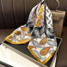 100% Silk Scarf Women Vintage Gold Paisley Kerchief Square Bandana Wrap 68*68cm