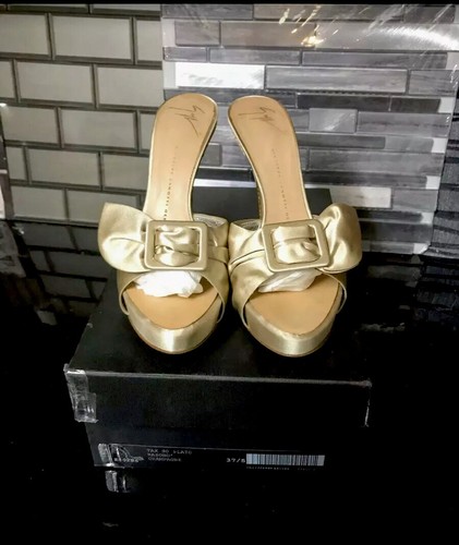 NIB Authentic $750 Giuseppe Zanotti Champagne Satin Heels 7.5 - Picture 2 of 6