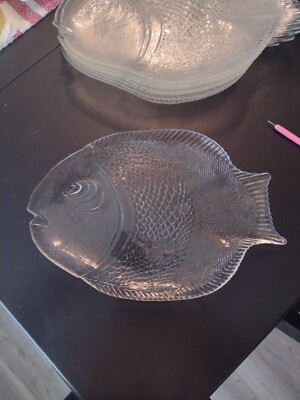 PASABAHCE 14  x 10  Large Glass Fish Plates Set Of Eight (8) Made In Turkey- New