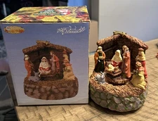 Vintage Artmark Chicago LTD Christmas Nativity Music Box Rotates & Plays Music