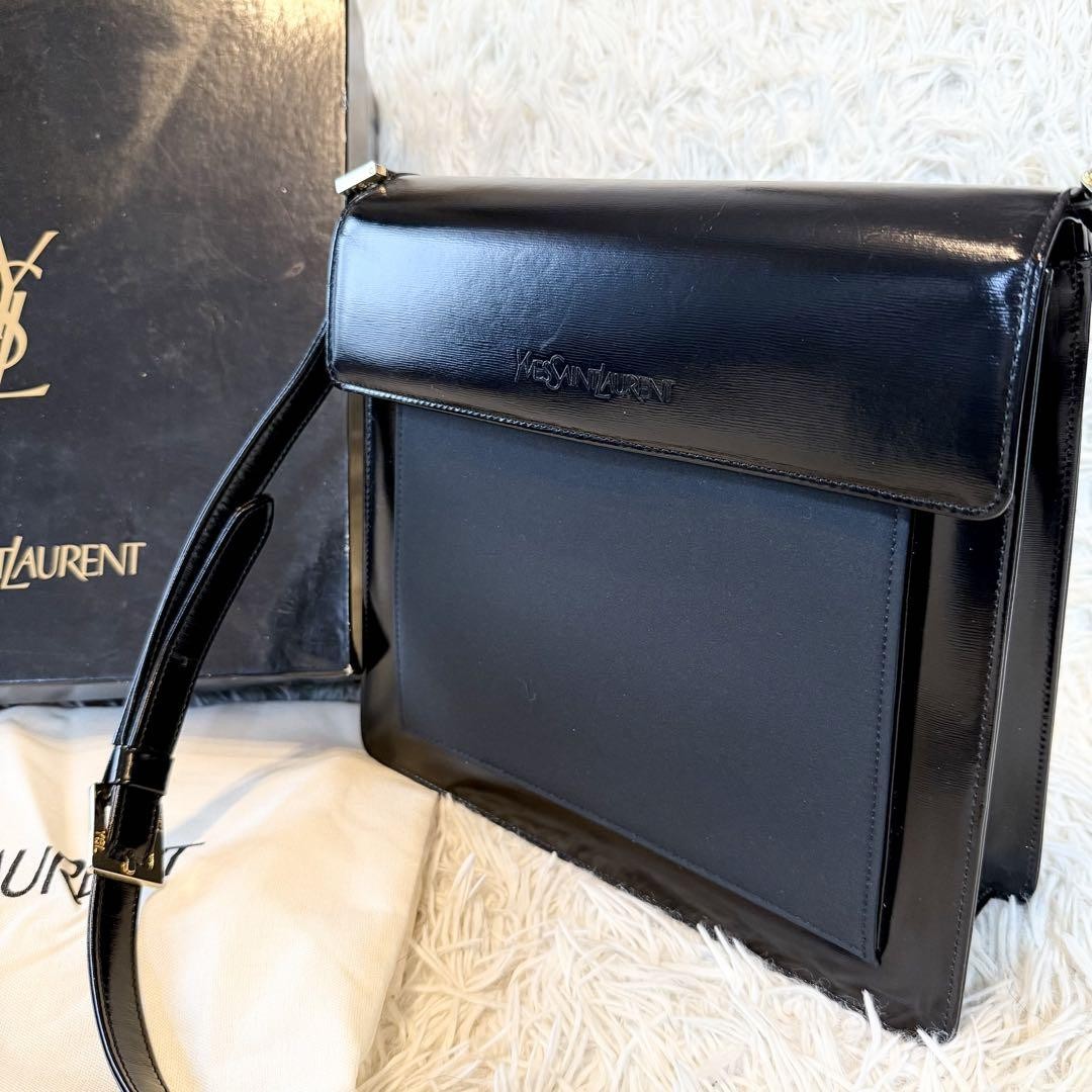 Scatola inclusa borsa a tracolla Yves Saint Laurent in pelle nera