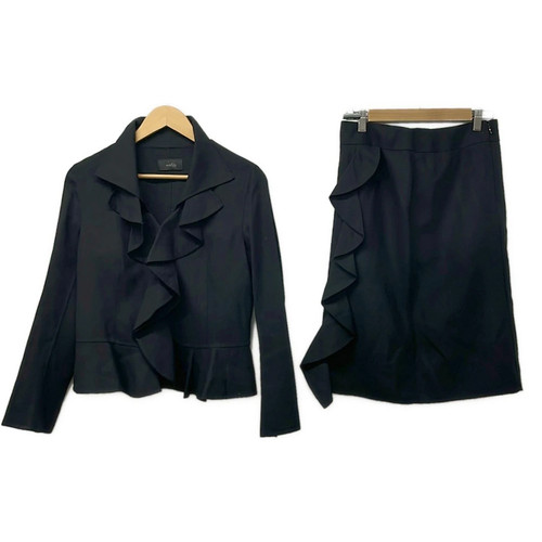 modify Black Women's Skirt Suit