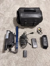 Sony DCR-TRV130 Digital8 Handycam w Original Battery, Charger, Case, Remote READ