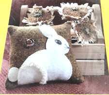 Pretty WOOLY RABBIT 5” Wool Embroidery Pincushion Pin Cushion Primitive Pattern