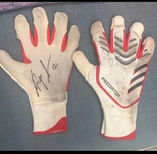 Match Worn Filip Jörgensen Chelsea Gloves Worn an signed V Southampton 04/12/24