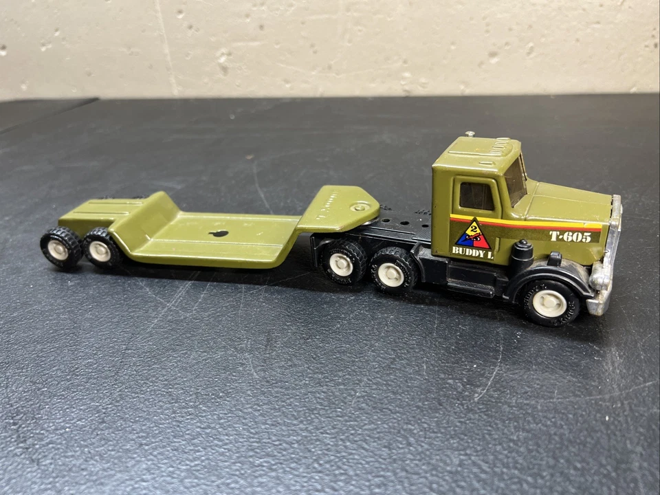 Винтажный армейский танк/джип-транспортер грузовик и прицеп Buddy L T-605 FS Bnfts Chrty - Изображение 3 из 4