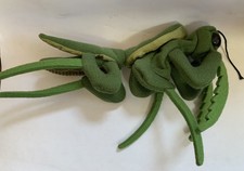 praying mantis puppet