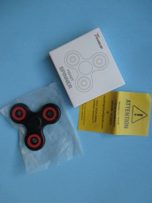 trianium fidget spinner