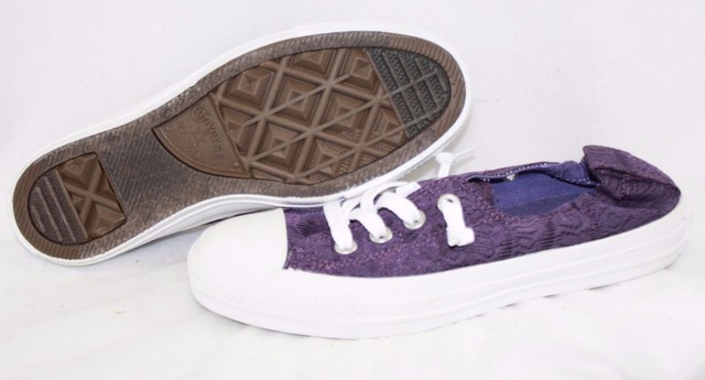 converse lace sneakers