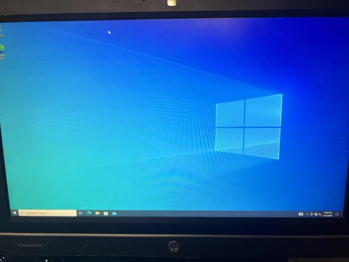 HP Compaq Elite 8300 Small Form Factor (SFF) Integrated/On-Board