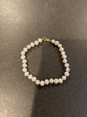 Weißes Perlenarmband 14K Verschluss signiert Jacmel JCM Nachlass