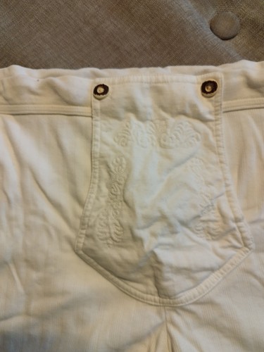 Wiesenhit Trachtenhose kurz weiß Baumwolle Gr 6 - Bild 2 von 4