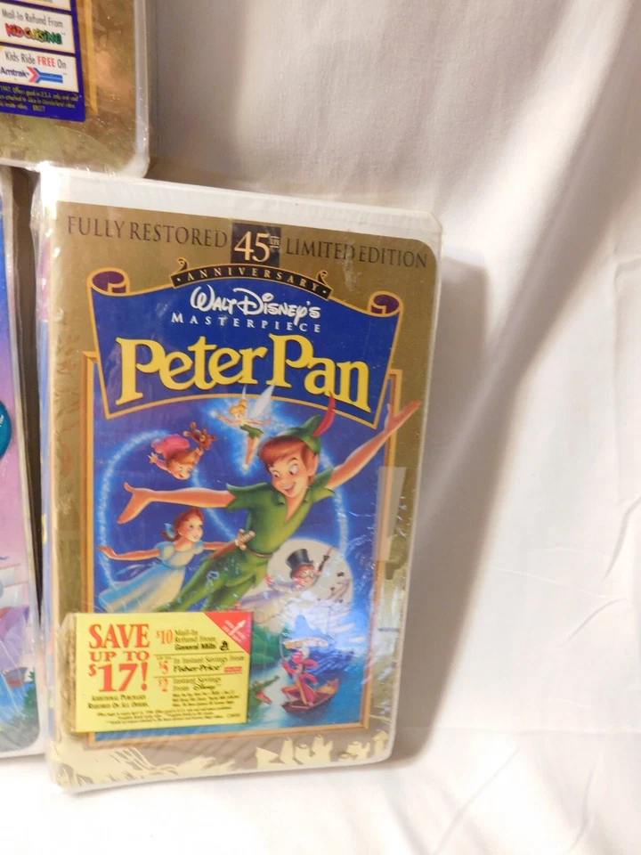 Walt Disney's Masterpiece VHS Bambi, Peter Pan, Jungle Book, Pocahontas, Mermaid Foto 3 de 4