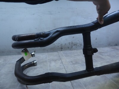 1990 Kawasaki ZX1000B Ninja K719-1) black exhaust headers
