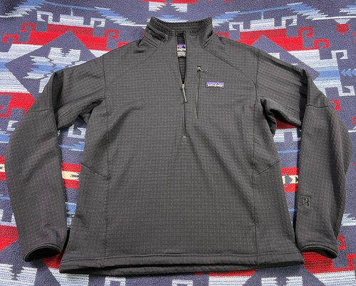 R1 Regulator Fleece Pullover Black 