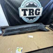04-15 Nissan Titan Armada Front Left Windshield Top Cowl Cover 66811-7s000 04-15 Nissan Titan Armada Front Left Windshield Top Cowl Cover 66811-7s000