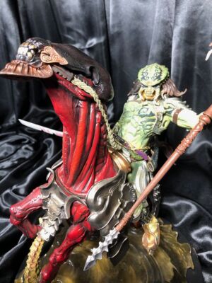 プレデター フィギュア Ride a horse Predator on Horse Alien by Takayuki Takeya Statue | eBay