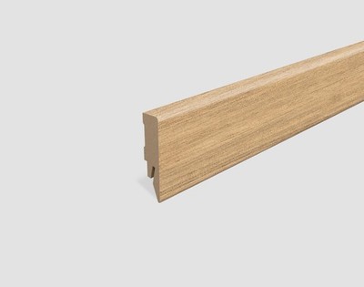 EGGER Sockelleiste Eiche hellbraun L650 kubisches Profil zu Weinburg