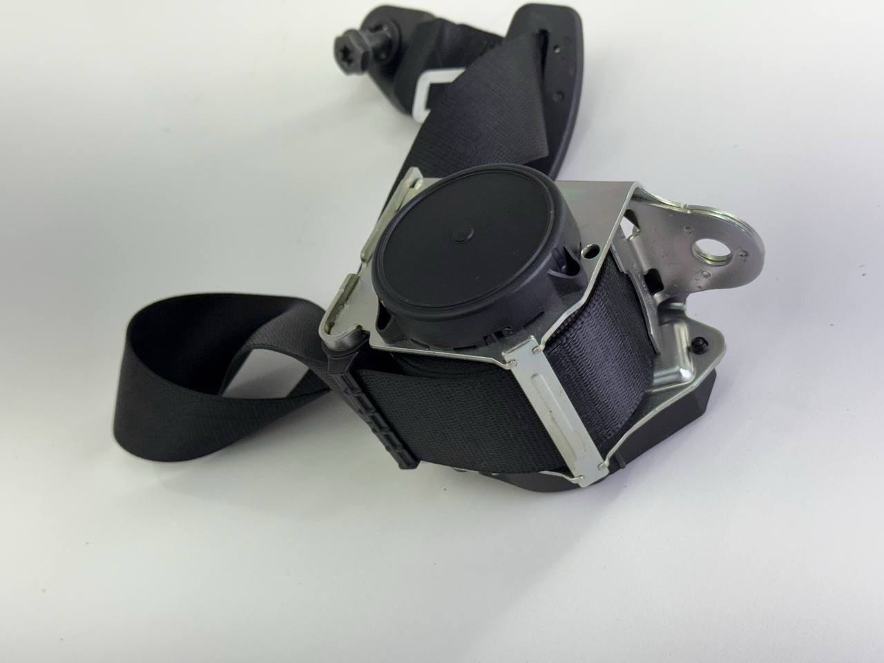 2014- 2024 MASERATI GHIBLI REAR Right SEAT BELT SEATBELT RETRACTOR  386