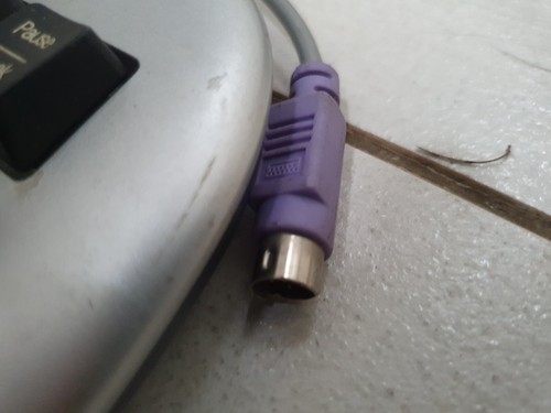 Job Lot 2x Silver Keyboards (pin connector end) can use usb adapter for them - Picture 7 of 12
