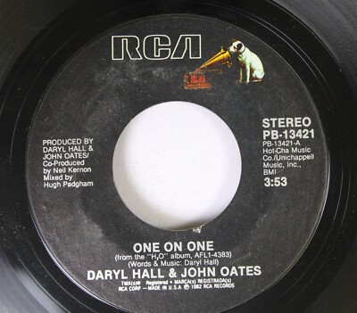 Rock 45 Daryl Hall & John Oates - One On One / Art Of Heartbreak On Rca ...