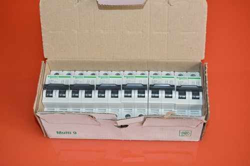 Schneider Electric 24451 2P C 16A Leitungsschutzschalter 6 Stück - Picture 2 of 7
