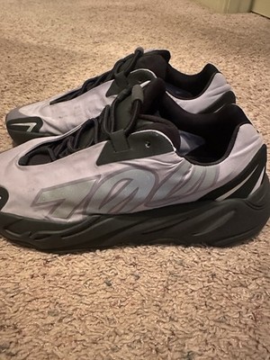 adidas Yeezy Boost 700 MNVN Geode Gray/Black Men display picture 3