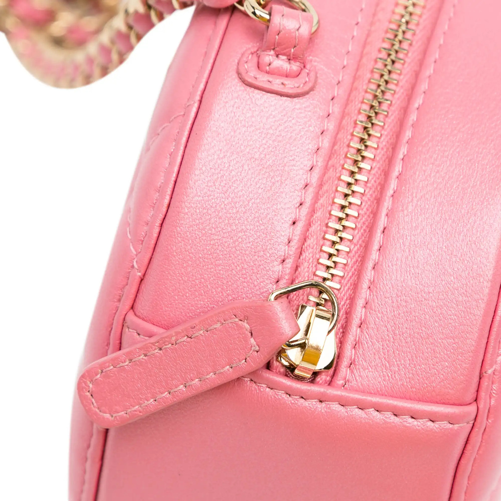Chanel CC Quilted Lambskin Pearl Crush Round Clutch with Chain Auth image 8