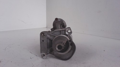 Anlasser/ BMW 1ER/ F20/ 114i/ 6-GANG/ Bosch BMW 114i Bj 2012