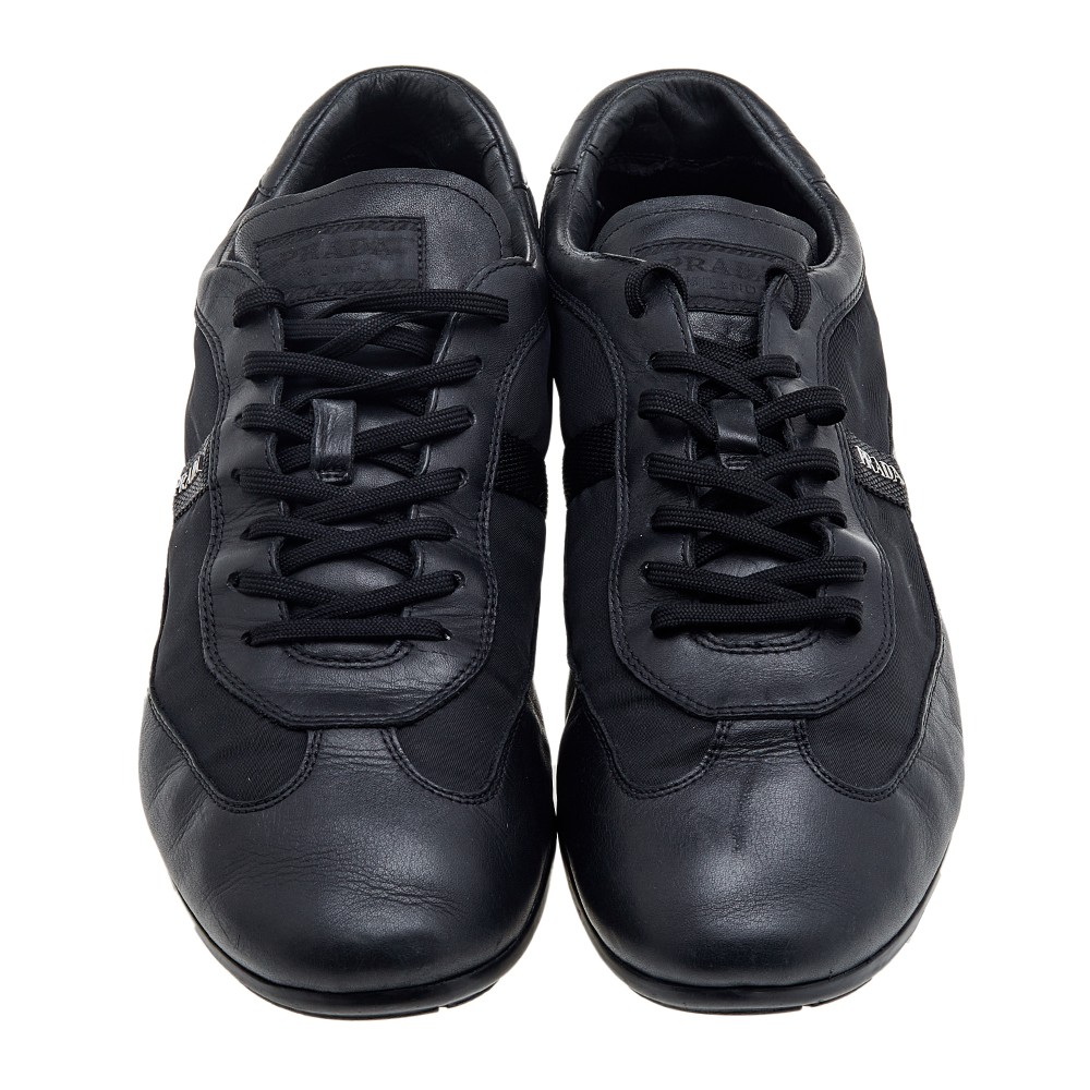 PRADAスポーツ Prada Sport Black Leather And Nylon Low Top Sneakers Size 44
