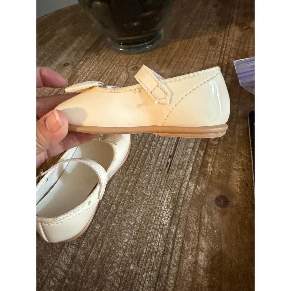 Sapatos sociais infantis femininos creme tamanho 3 Y2K - Imagem 4 de 4