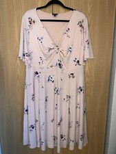 Torrid Womens Plus-size 2 Lined Dusty Rose Floral Poly/spandex Pullover Dress