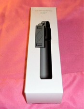 K07 Selfie Stick Trépied Intégré, Noir, Compact, Acier Inoxydable, NEUF !