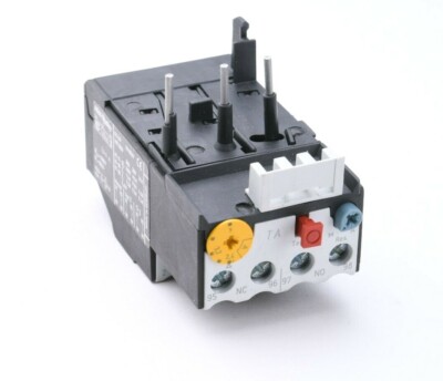Allen-Bradley 193-TAB40 Thermorelais 4A max. 6000V Motorschutzrelais Serie B
