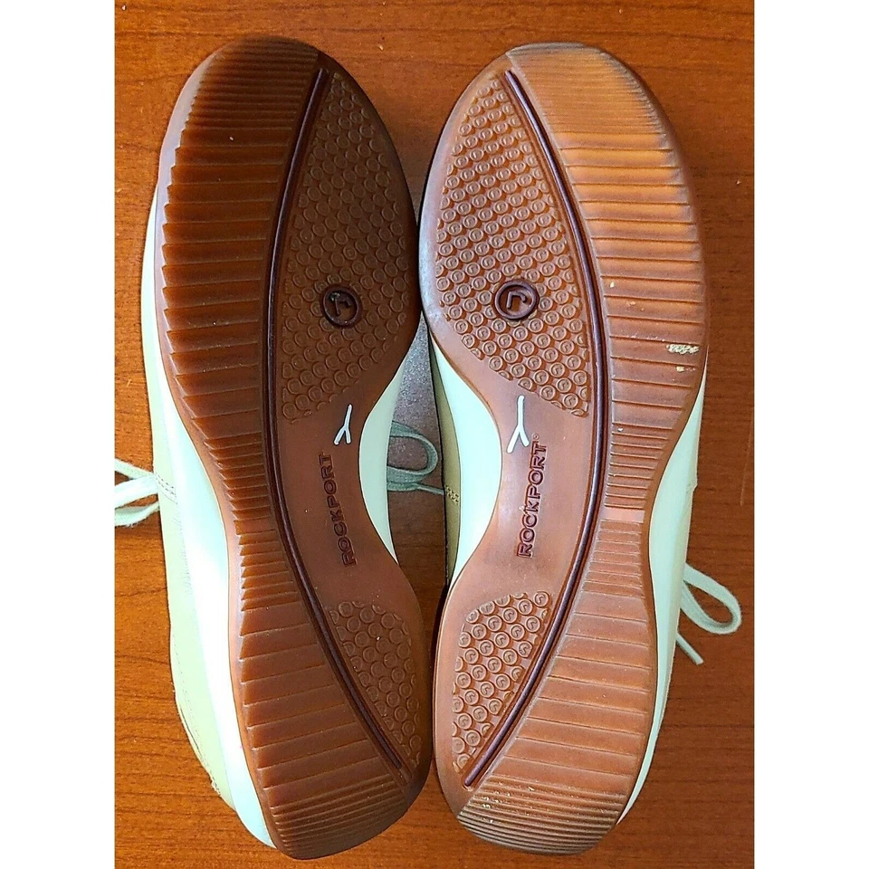 Rockport Women's 9.5 Shoes Beech Tree Walking sneakers Tan leather Kinetic Air. - Image 3 of 4