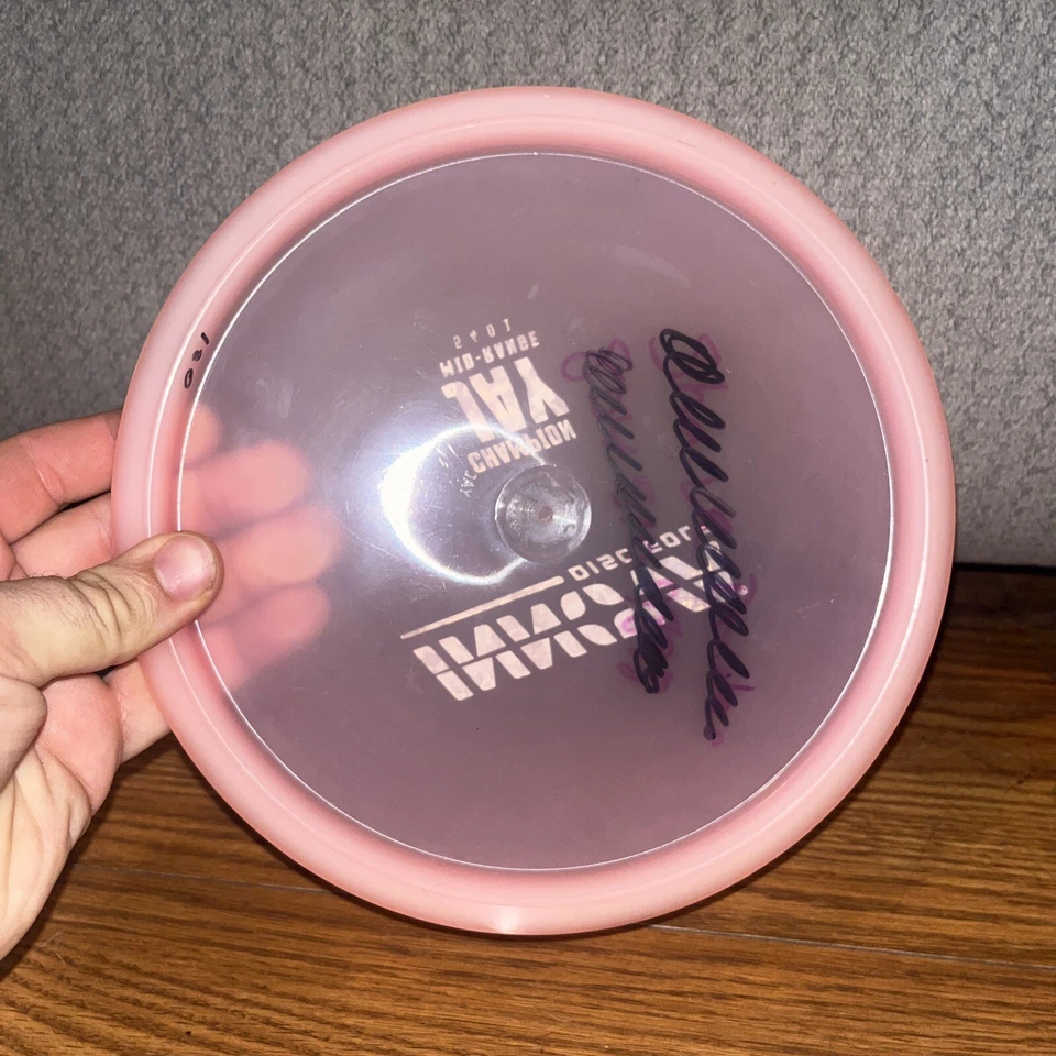 Champion Jay 176g Pink Mid-Range Innova Disc Golf - Image 3 of 3